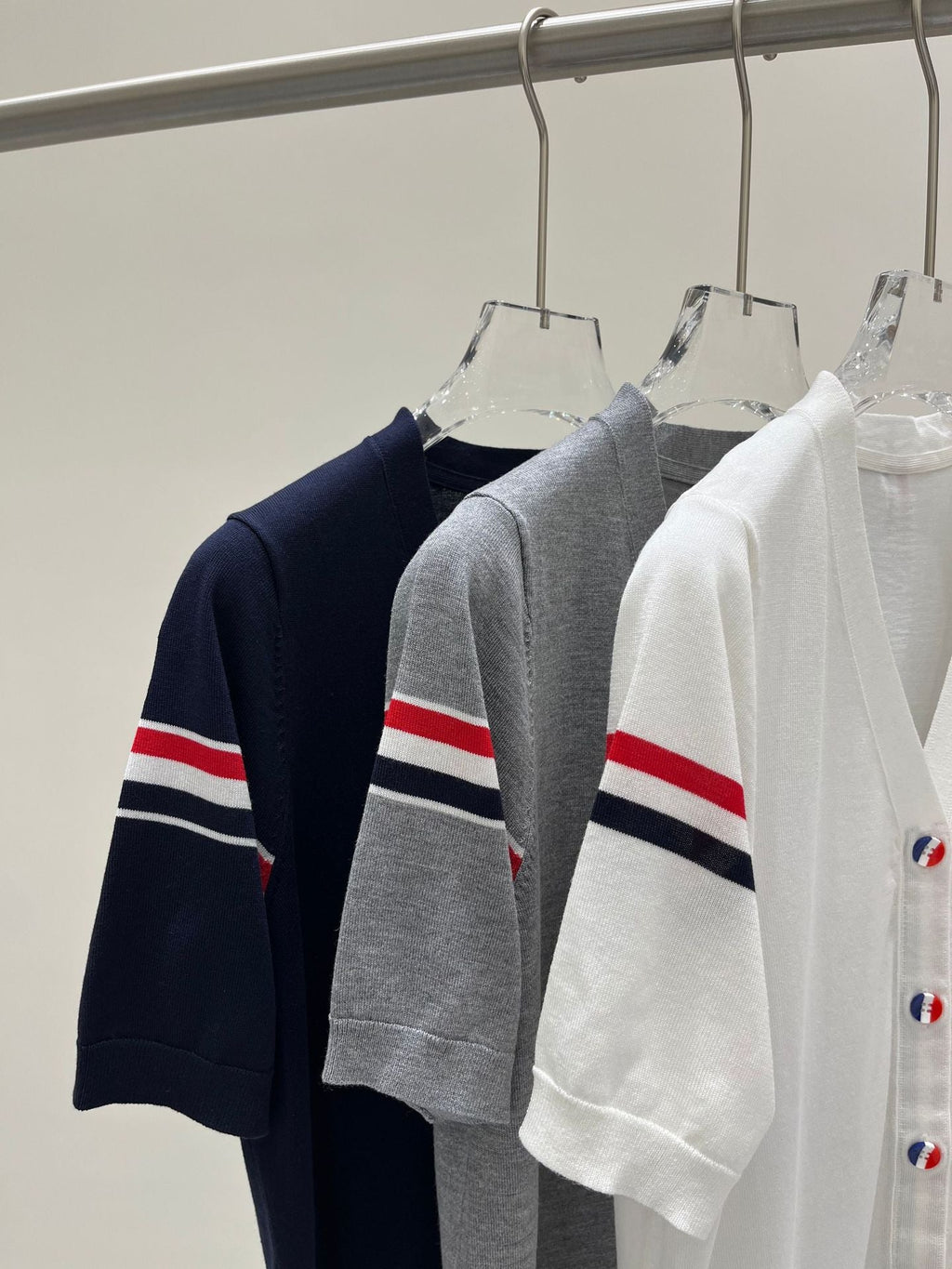 Thom Browne Puppy V-neck short sleeves
